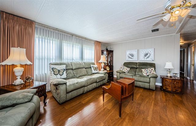 719 SUGAR PALM STREET, Largo, FL 33778