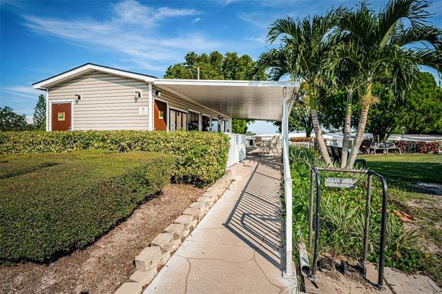 719 SUGAR PALM STREET, Largo, FL 33778