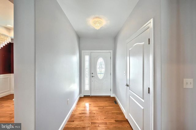 16 HINES DR, East Berlin, PA 17316