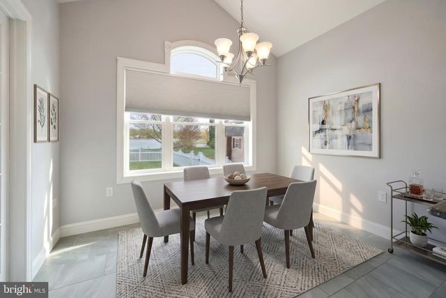 16 HINES DR, East Berlin, PA 17316