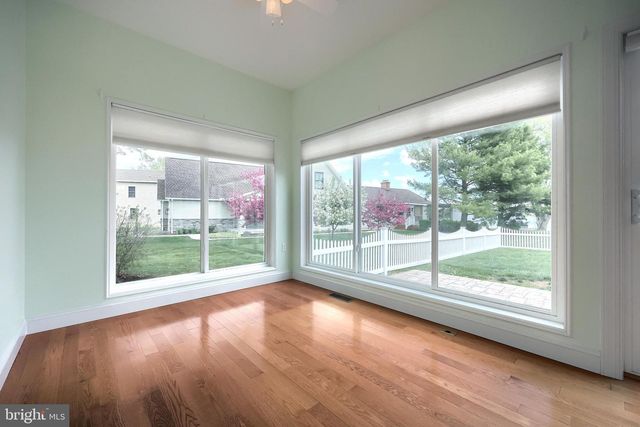 16 HINES DR, East Berlin, PA 17316