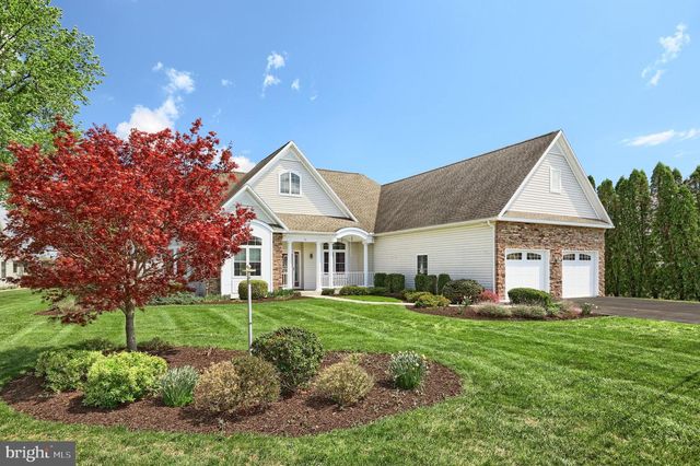 16 HINES DR, East Berlin, PA 17316
