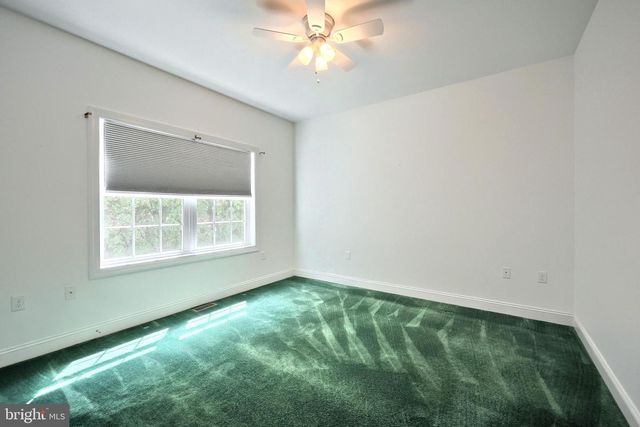 16 HINES DR, East Berlin, PA 17316