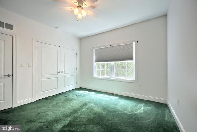 16 HINES DR, East Berlin, PA 17316