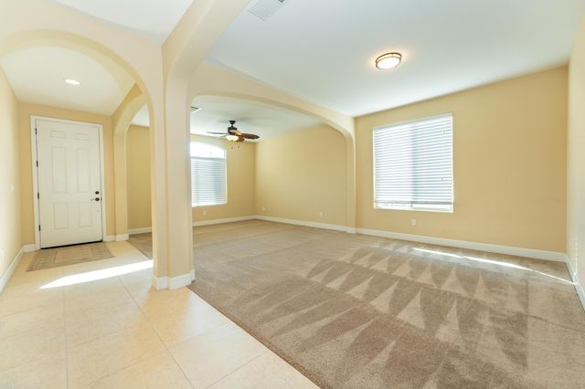 2994 Scoon Court, Tulare, CA 93274