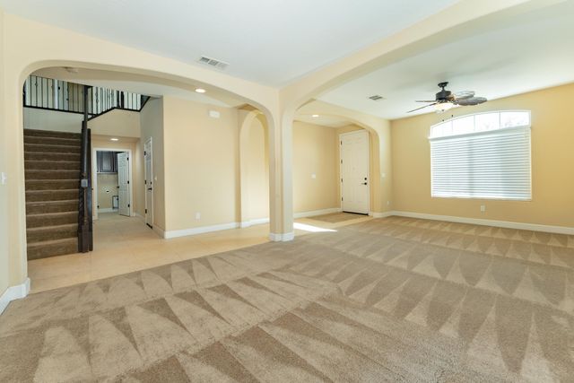 2994 Scoon Court, Tulare, CA 93274