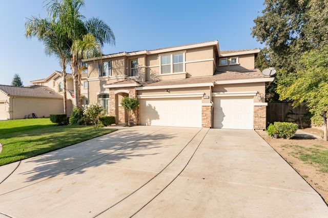 2994 Scoon Court, Tulare, CA 93274