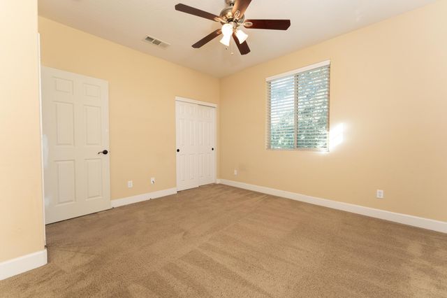 2994 Scoon Court, Tulare, CA 93274