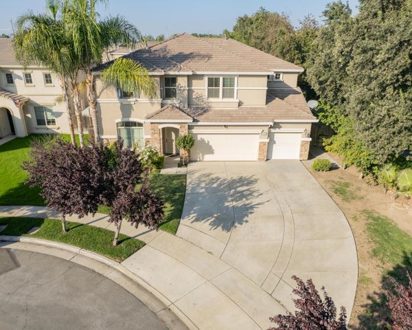 2994 Scoon Court, Tulare, CA 93274