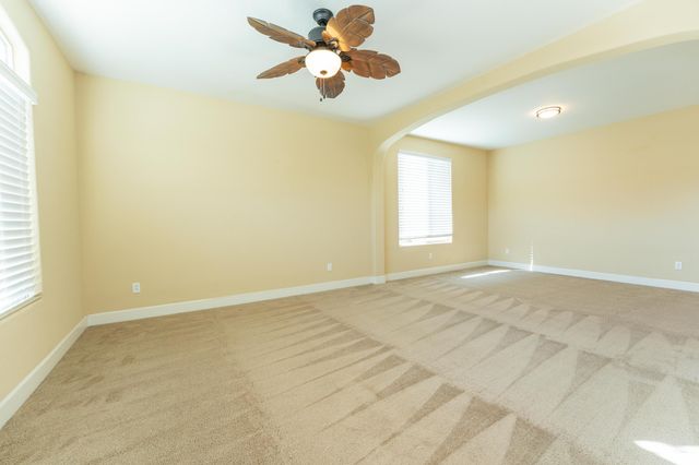 2994 Scoon Court, Tulare, CA 93274