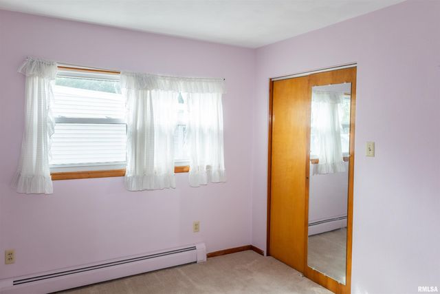 966 N 7TH Avenue, Canton, IL 61520