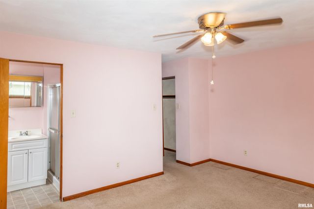 966 N 7TH Avenue, Canton, IL 61520