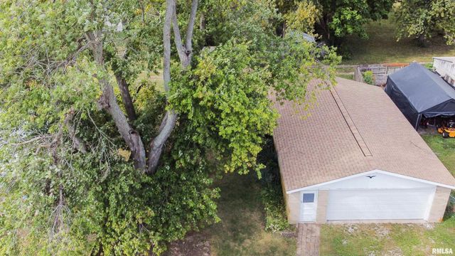 966 N 7TH Avenue, Canton, IL 61520