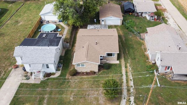 966 N 7TH Avenue, Canton, IL 61520