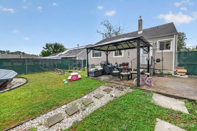 345 Woodruff Avenue, Avenel, NJ 07001