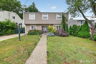 345 Woodruff Avenue, Avenel, NJ 07001