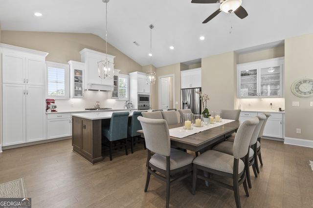 6743 Winding Canyon Road, Flowery Branch, GA 30542