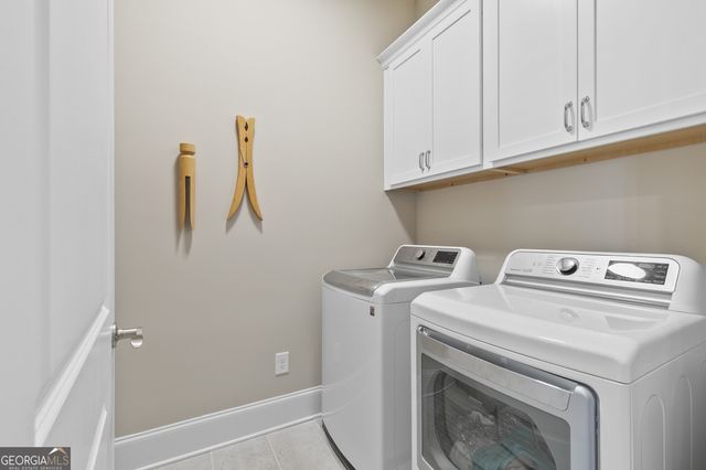 6743 Winding Canyon Road, Flowery Branch, GA 30542