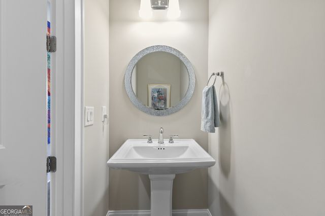 6743 Winding Canyon Road, Flowery Branch, GA 30542