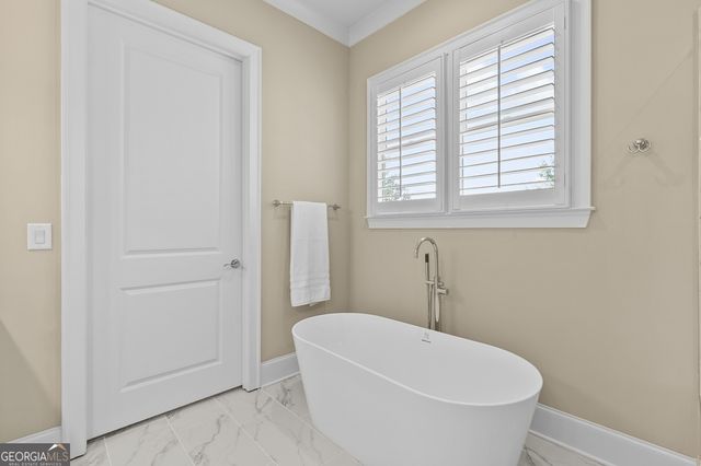 6743 Winding Canyon Road, Flowery Branch, GA 30542