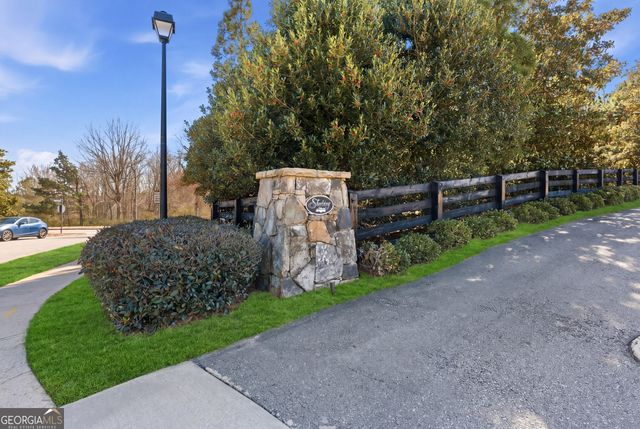 6743 Winding Canyon Road, Flowery Branch, GA 30542