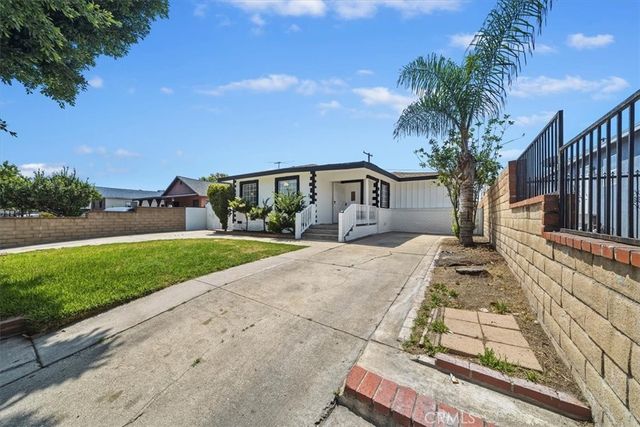 6610 San Carlos Street, Paramount, CA 90723