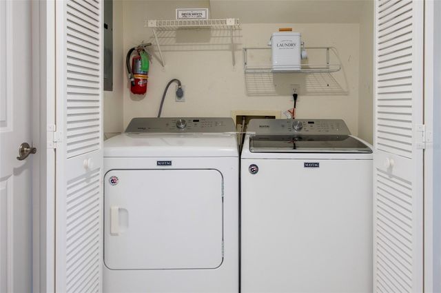 557 PINELLAS BAYWAY S 114, Tierra Verde, FL 33715