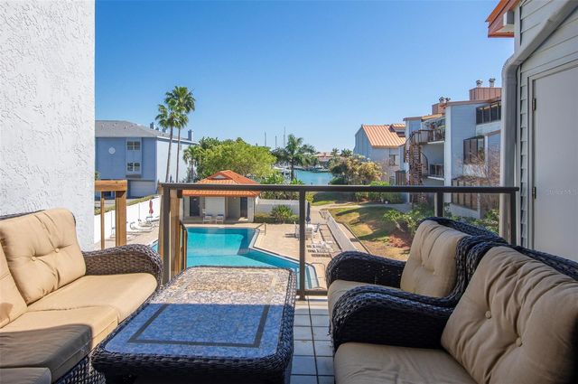 557 PINELLAS BAYWAY S 114, Tierra Verde, FL 33715