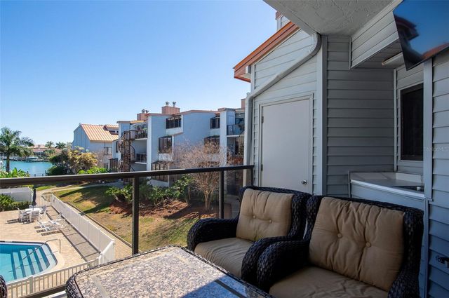 557 PINELLAS BAYWAY S 114, Tierra Verde, FL 33715