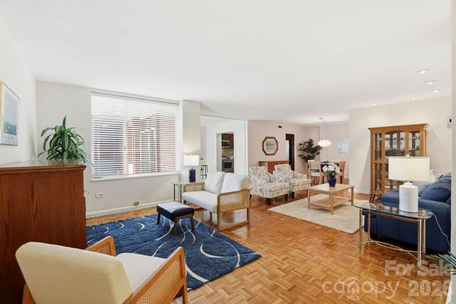 1300 Queens Road 416, Charlotte, NC 28207