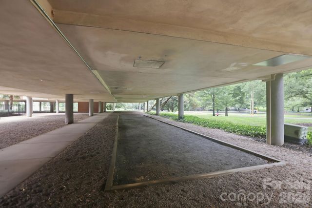 1300 Queens Road 416, Charlotte, NC 28207
