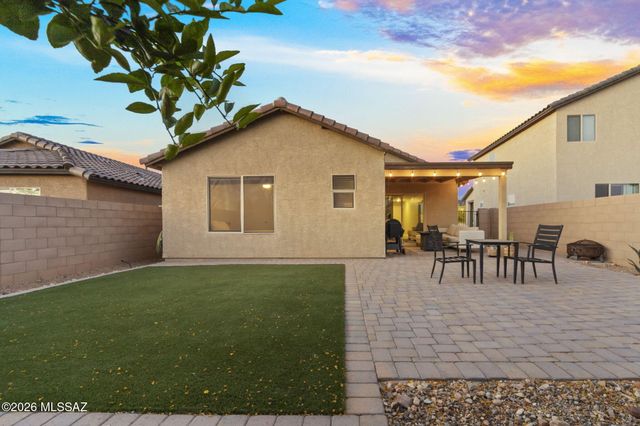 8870 E Raven Hill Way, Tucson, AZ 85730