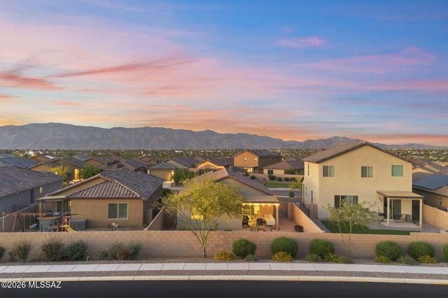 8870 E Raven Hill Way, Tucson, AZ 85730