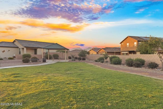 8870 E Raven Hill Way, Tucson, AZ 85730