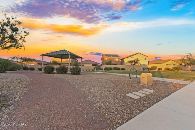 8870 E Raven Hill Way, Tucson, AZ 85730