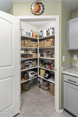 8870 E Raven Hill Way, Tucson, AZ 85730