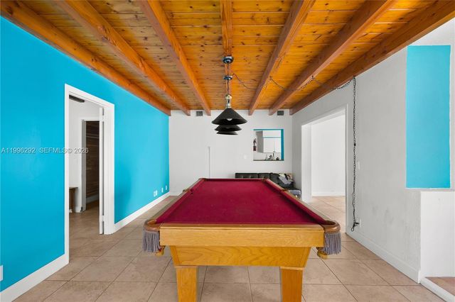 417 SW 1st Ave, Boynton Beach, FL 33435