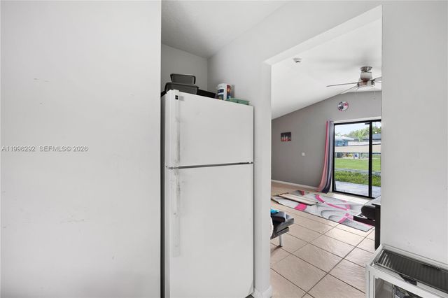 417 SW 1st Ave, Boynton Beach, FL 33435