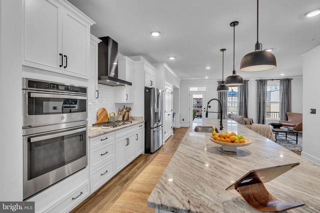 43428 STONEWOOD CROSSING TER, Ashburn, VA 20148