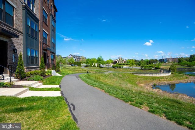 43428 STONEWOOD CROSSING TER, Ashburn, VA 20148