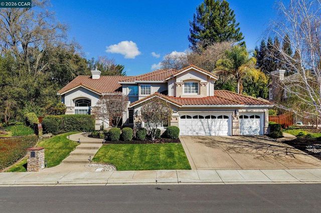 101 Victoria Pl, Danville, CA 94506