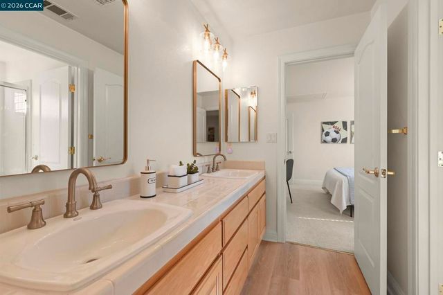 101 Victoria Pl, Danville, CA 94506