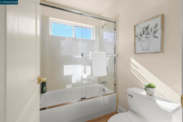 101 Victoria Pl, Danville, CA 94506