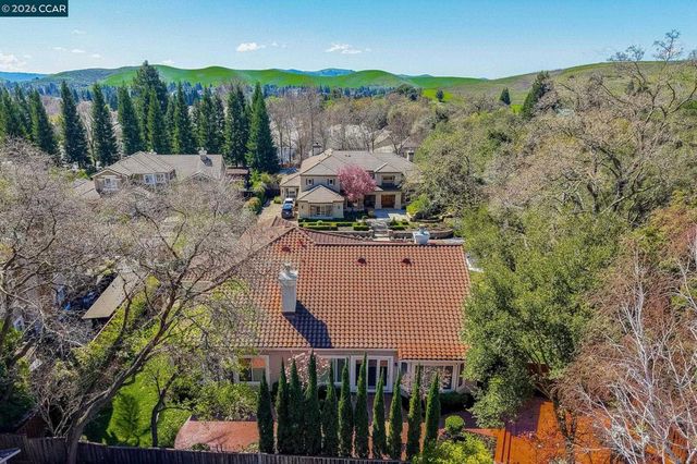 101 Victoria Pl, Danville, CA 94506