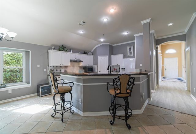 1706 Hollow Creek Court, Garland, TX 75040