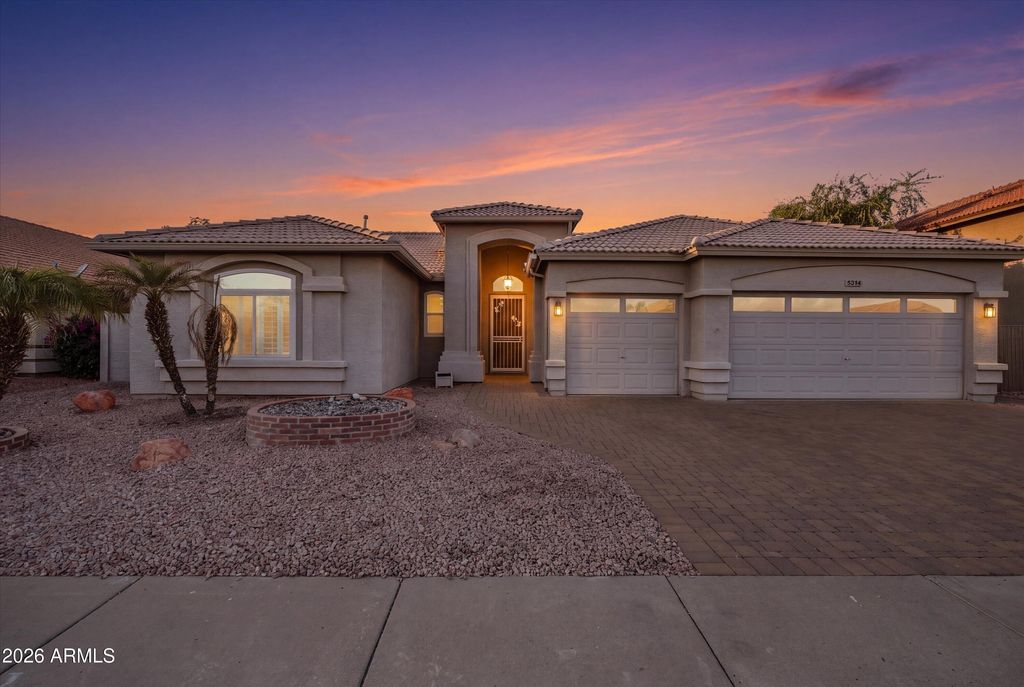 5546 W LONE CACTUS Drive, Glendale, AZ 85308 — exterior