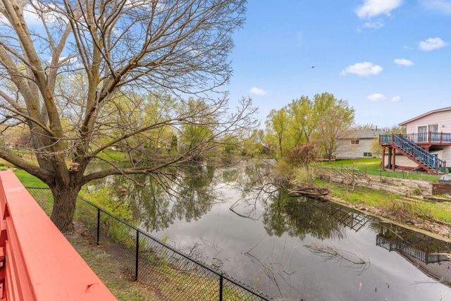2532 83rd Ave N, Brooklyn Park, MN 55444