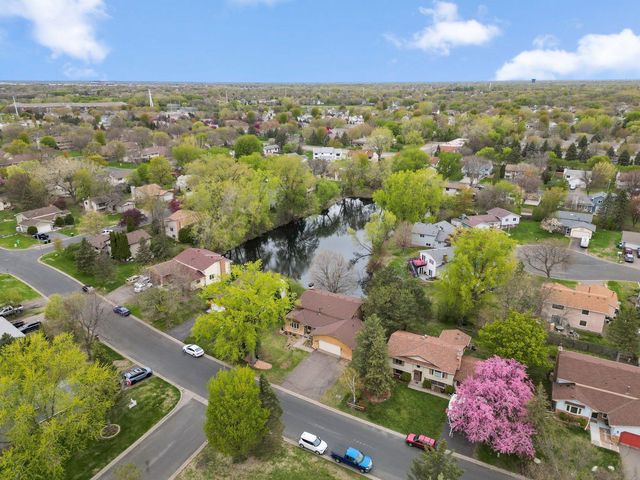 2532 83rd Ave N, Brooklyn Park, MN 55444