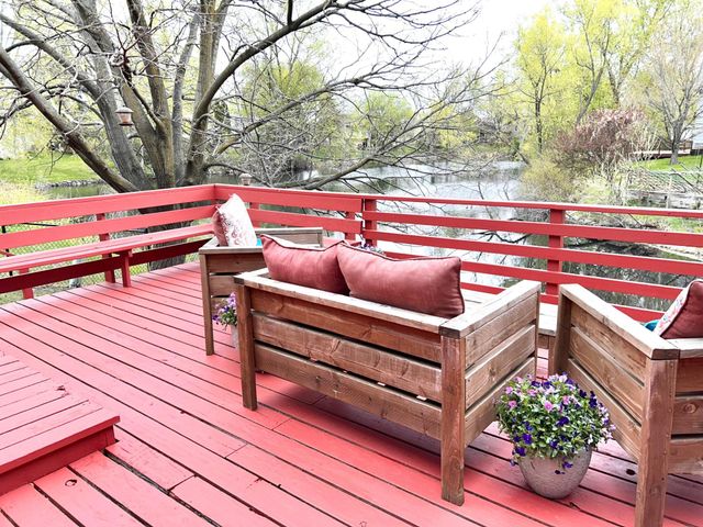 2532 83rd Ave N, Brooklyn Park, MN 55444