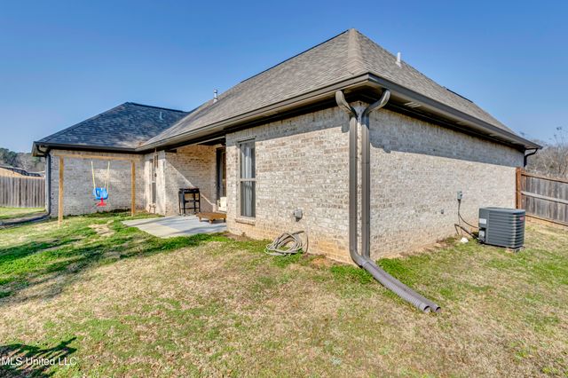 503 Arden Drive, Pearl, MS 39208